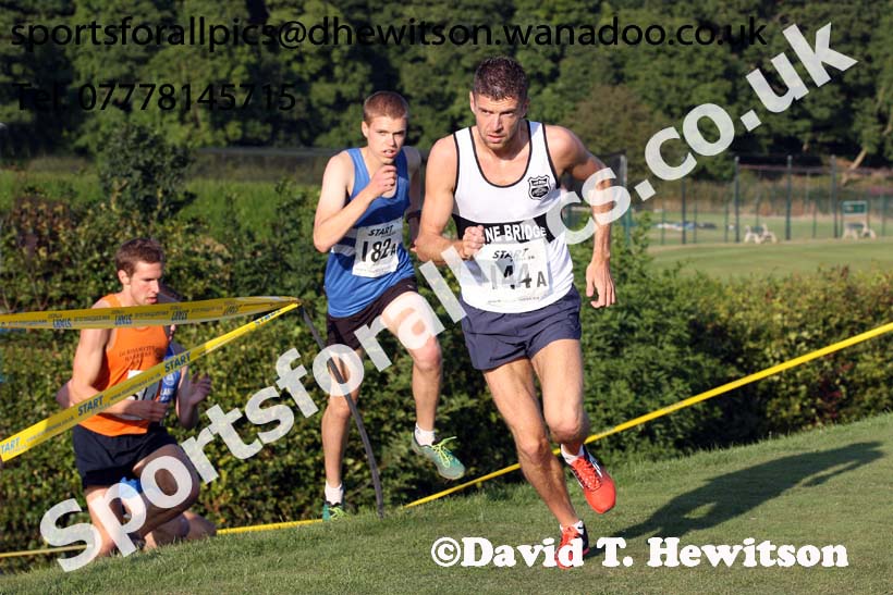 Senior mens Durham City Cross Country Relays. Photo: David T. Hewitson/Sports for All Pics